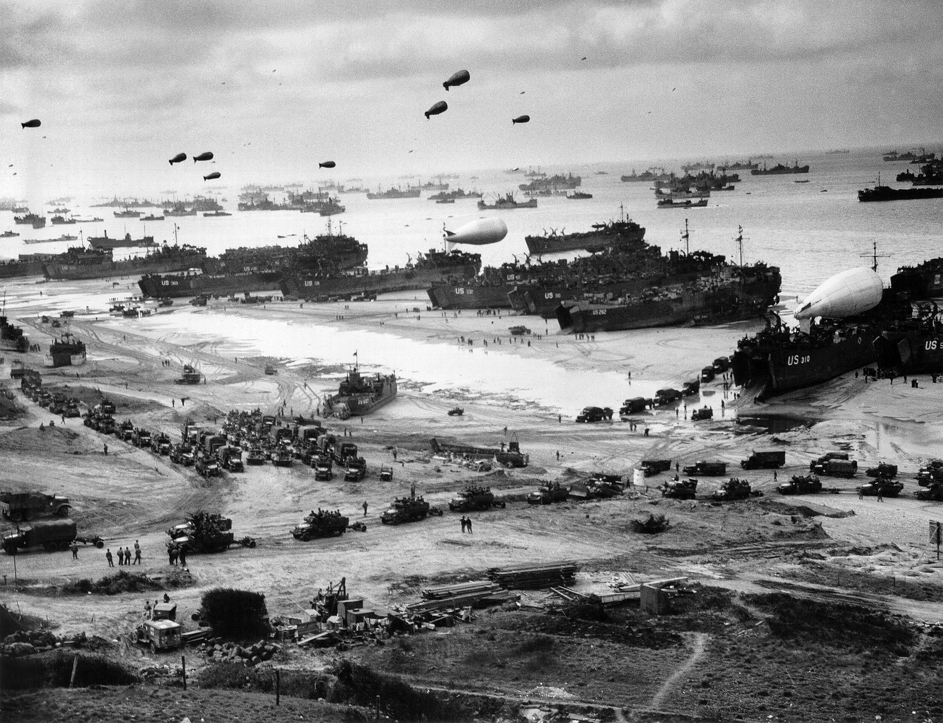 Нормандия 6 июня 1944. Высадка в Нормандии. Высадка десанта в Нормандии в 1944. Открытие второго фронта в Нормандии 1944. 2 сентября войска союзников начали высадку