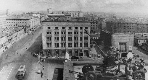 Маскировка зданий в москве 1941 фото